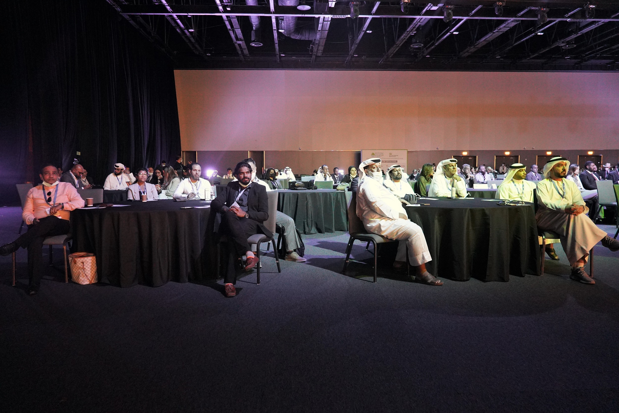 غرفة عجمان تشارك في منتدى مستقبل الصناعات الغذائية في معرض إكسبو