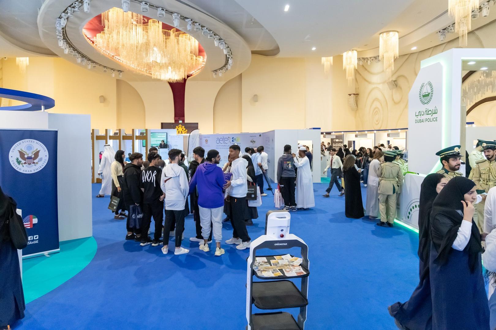 AETEX receives approximately 4,000 visitors over two days